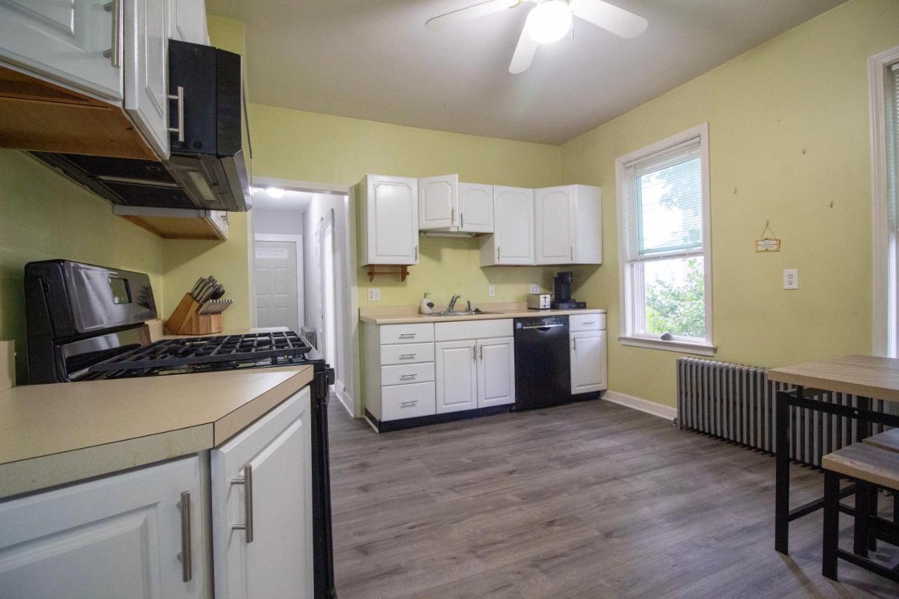 2 Bedroom Condo Close To Boston And Cambridge With Free Parkings Екстер'єр фото