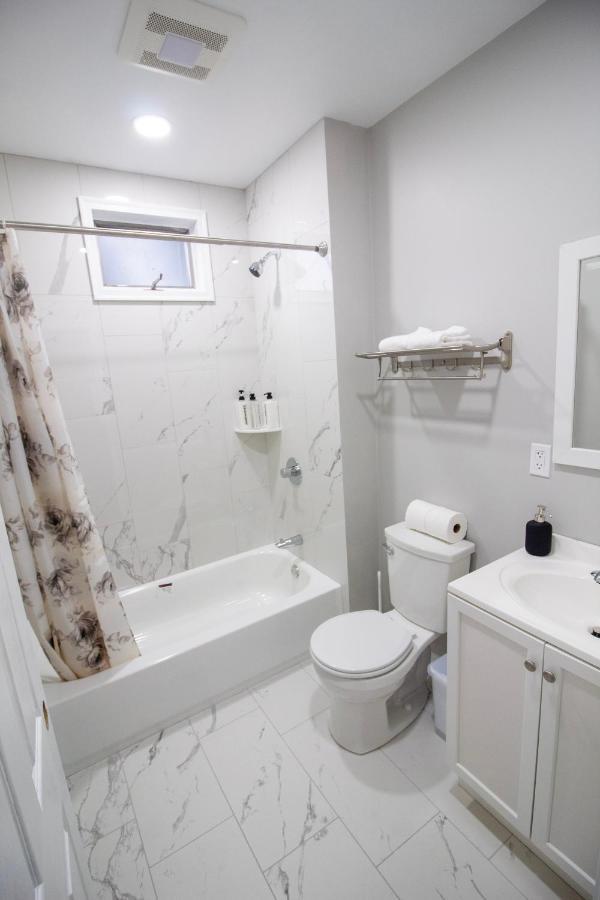 2 Bedroom Condo Close To Boston And Cambridge With Free Parkings Екстер'єр фото
